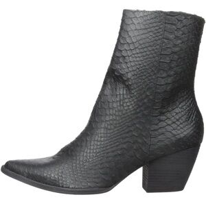 Matisse Caty Boot size 7 - NEVER WORN